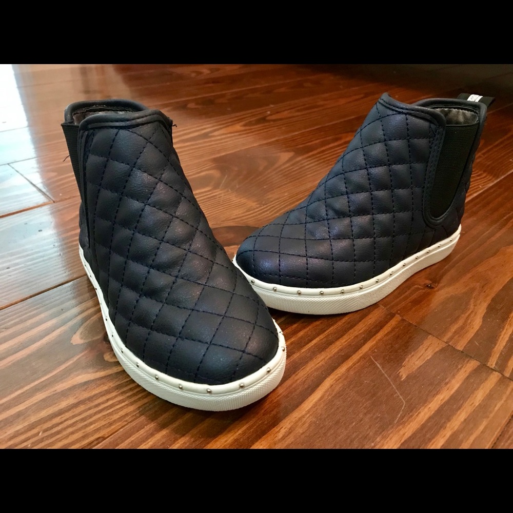 Steve Madden Bootie Sneakers